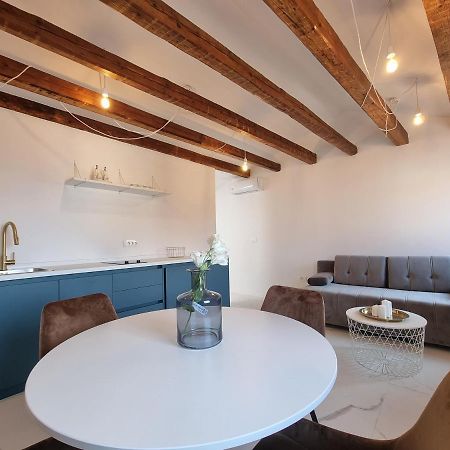 As Deluxe Apartments Piran Eksteriør billede