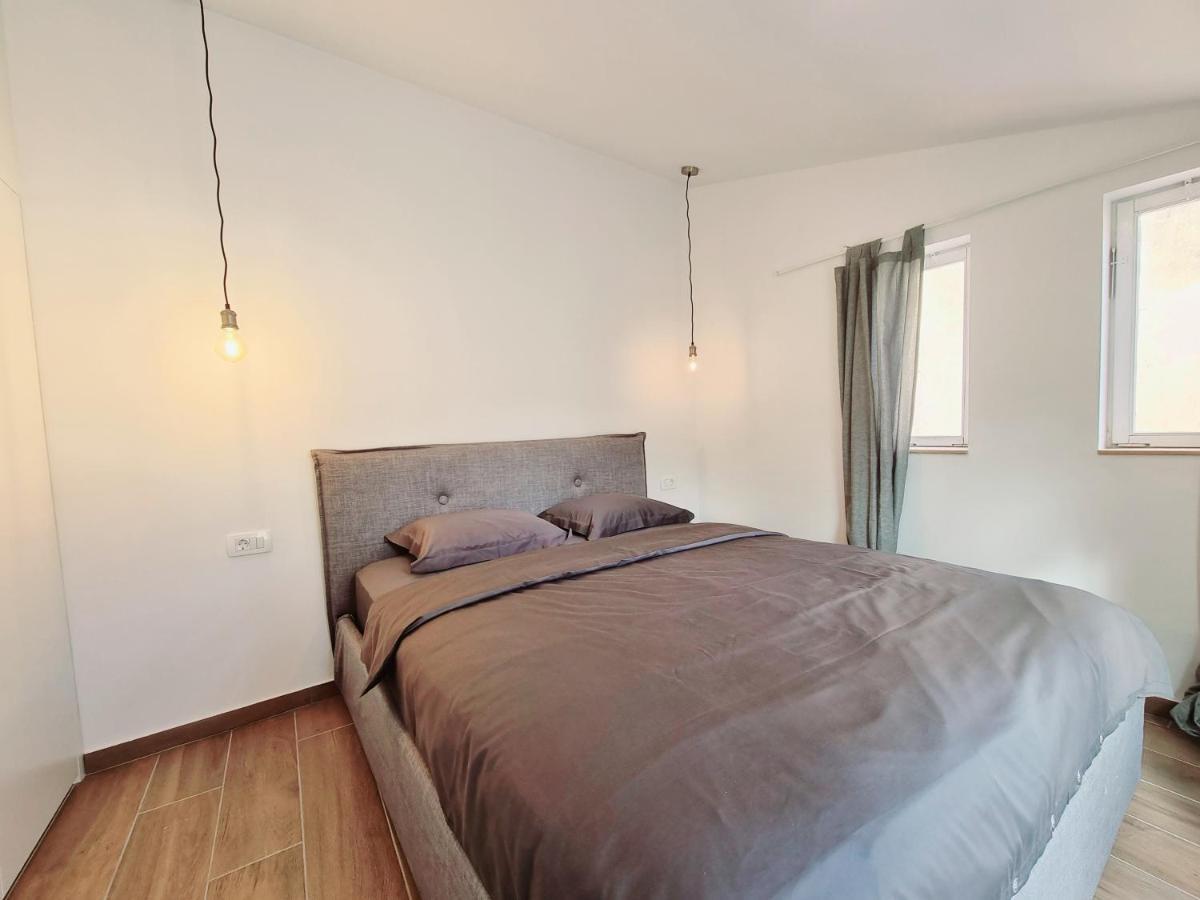 As Deluxe Apartments Piran Eksteriør billede