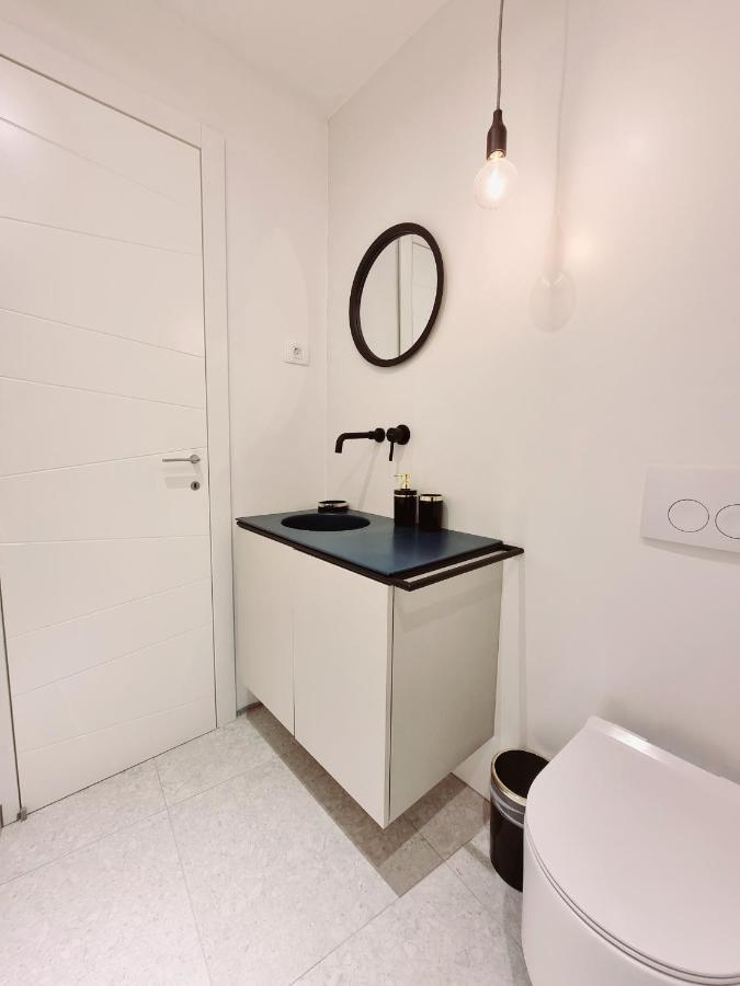 As Deluxe Apartments Piran Eksteriør billede