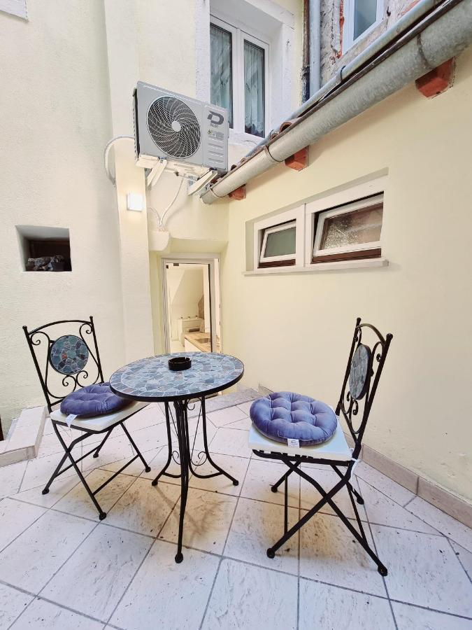 As Deluxe Apartments Piran Eksteriør billede
